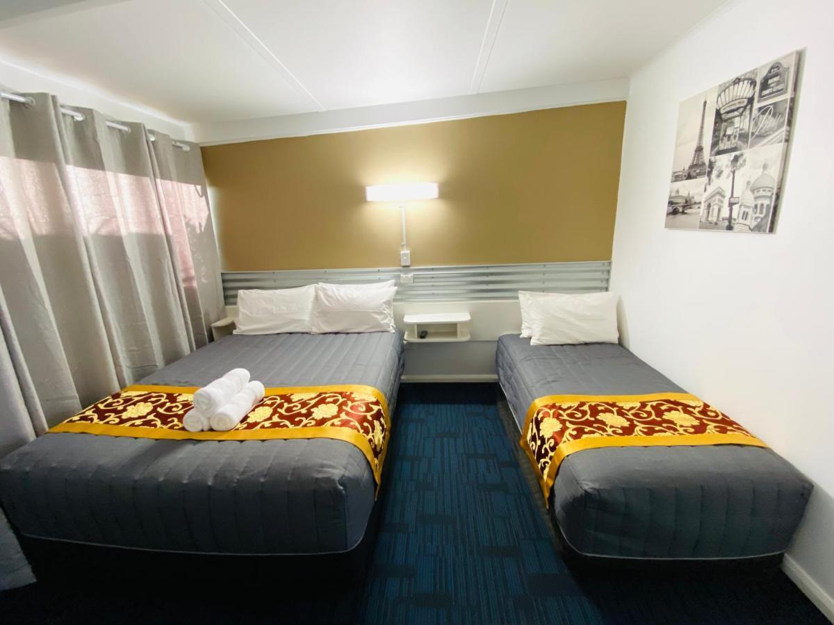 Mid Valley Motel モーウェル エクステリア 写真