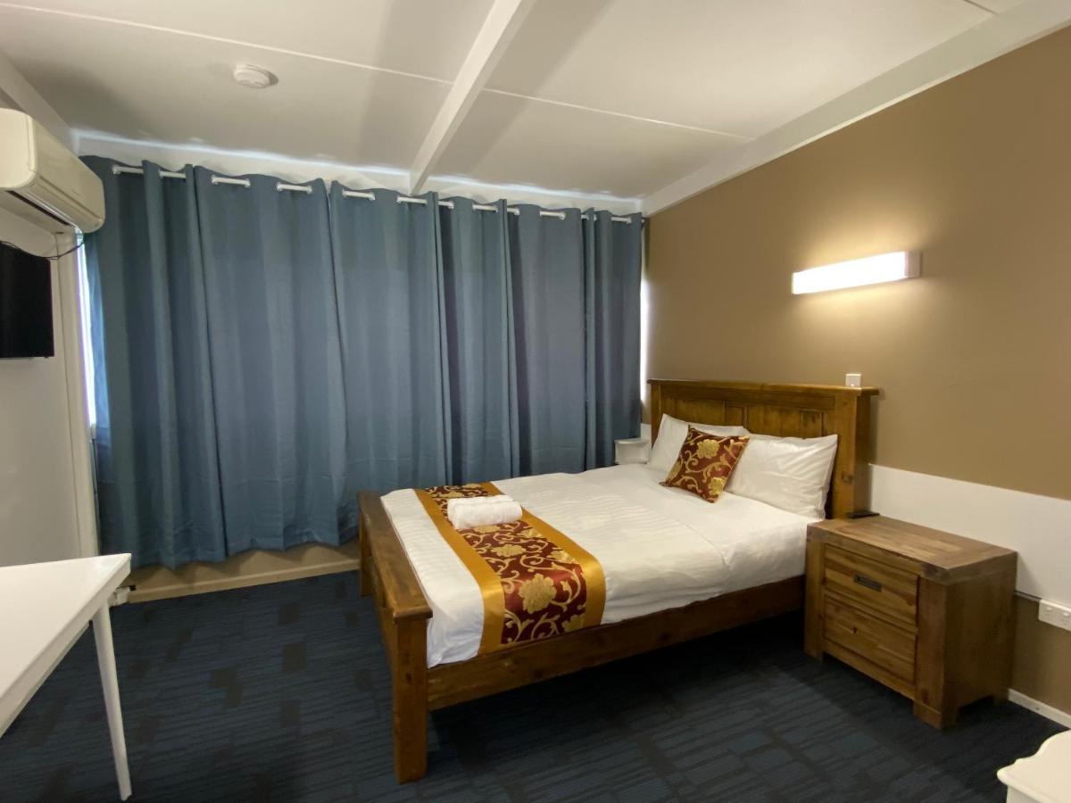 Mid Valley Motel モーウェル エクステリア 写真