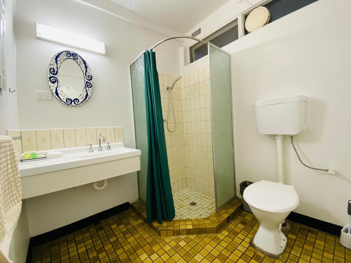Mid Valley Motel モーウェル エクステリア 写真