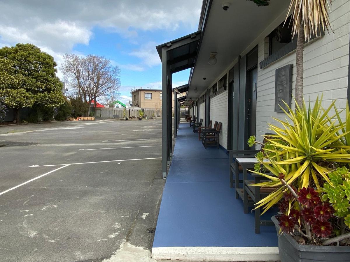 Mid Valley Motel モーウェル エクステリア 写真