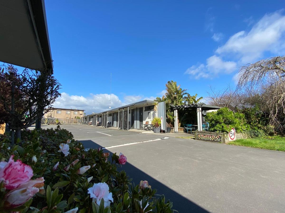 Mid Valley Motel モーウェル エクステリア 写真