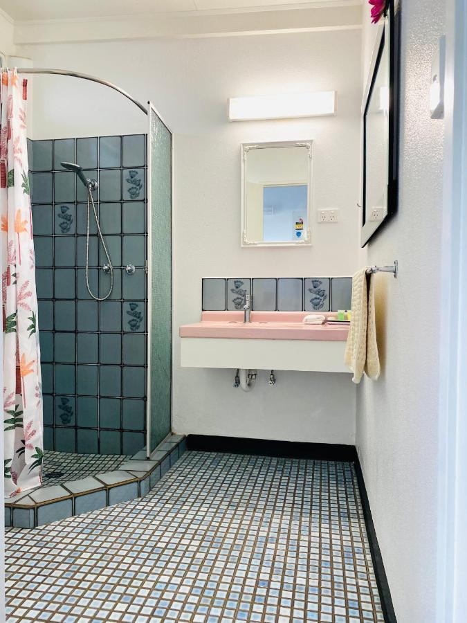 Mid Valley Motel モーウェル エクステリア 写真